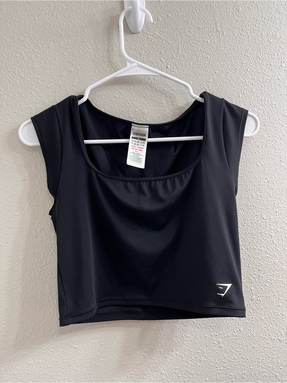Gymshark Black Cropped Scoop-Neck Training Tank